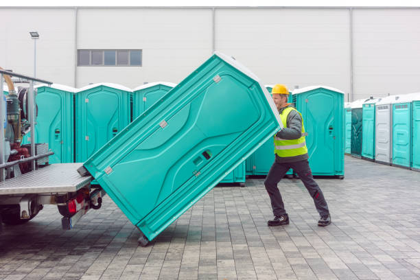 Portable Toilet Options We Offer in Goulds, FL